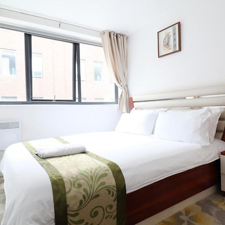 Queen Stay Apartments Sheffield Habitación foto
